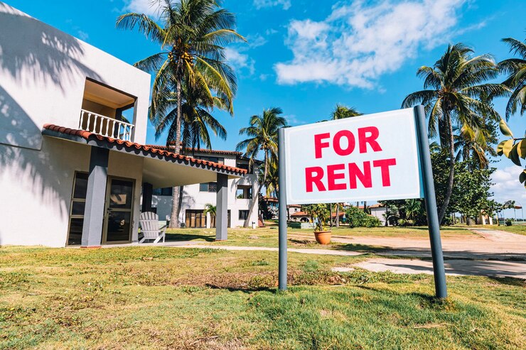 Tenant Background Checks: What Every Landlord Should Know 1 house rent white plate with inscription announcement rooms rent resort caribbean coast 431724 1127